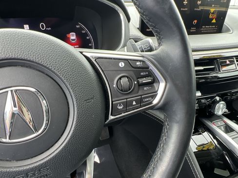 Used 2023 Acura MDX SH-AWD w/ Advance Package image 29