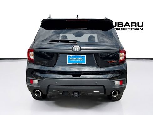 Used 2023 Honda Passport TrailSport image 6