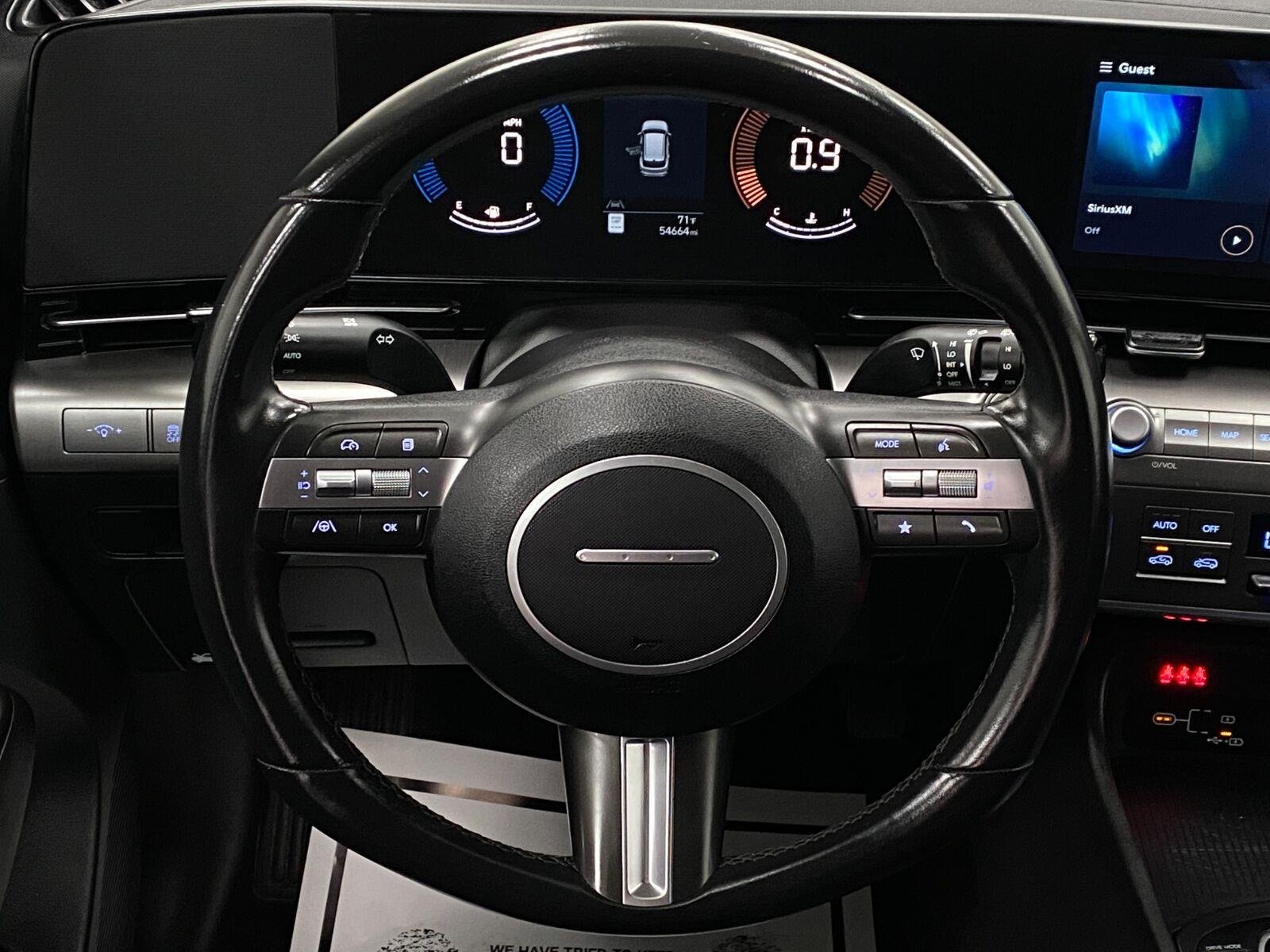 Certified 2024 Hyundai Kona SEL AWD/4WD image 14