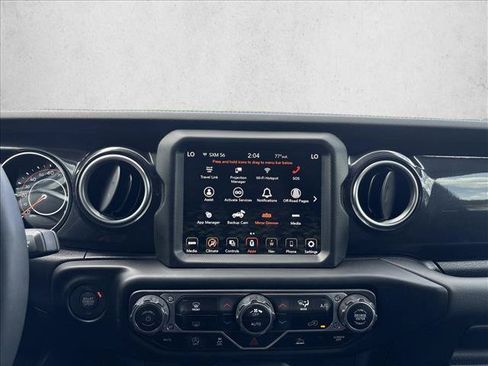 Used 2023 Jeep Wrangler Unlimited Sahara AWD/4WD image 13