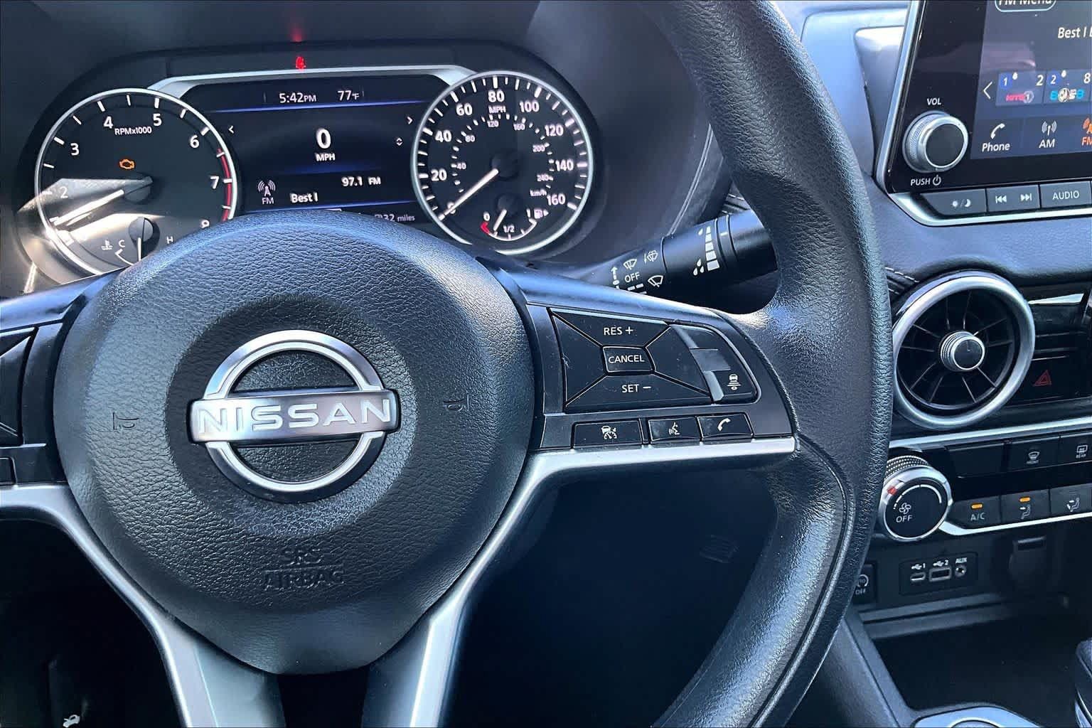 Used 2024 Nissan Sentra SV FWD image 24