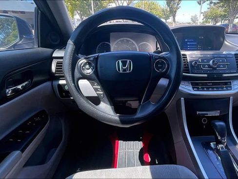 Used 2015 Honda Accord EX image 5
