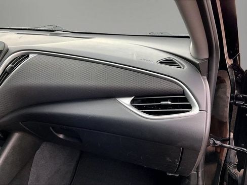 Used 2023 Chevrolet Malibu LT FWD image 24