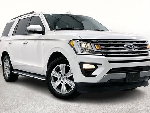 Used 2019 Ford Expedition XLT w/ Equipment Group 202A image 1