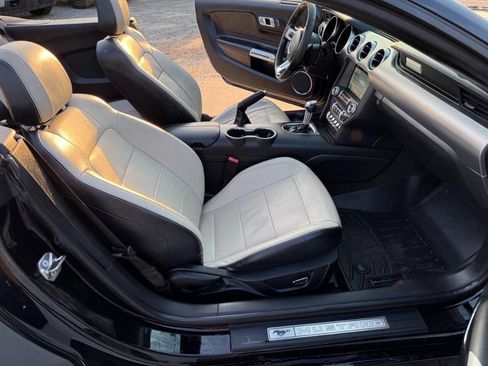 Used 2018 Ford Mustang Premium RWD image 23