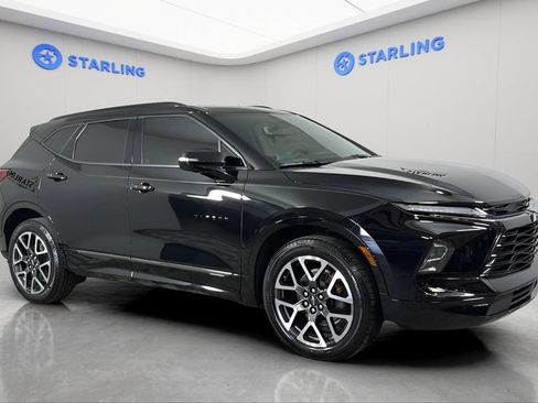 Used 2024 Chevrolet Blazer RS w/ Driver Confidence II Package FWD image 12
