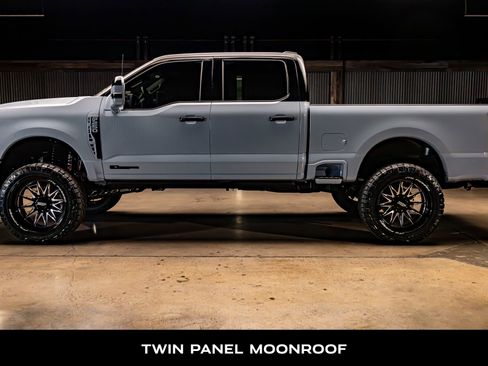 Used 2026 Ford F250 King Ranch w/ Chrome Package image 6