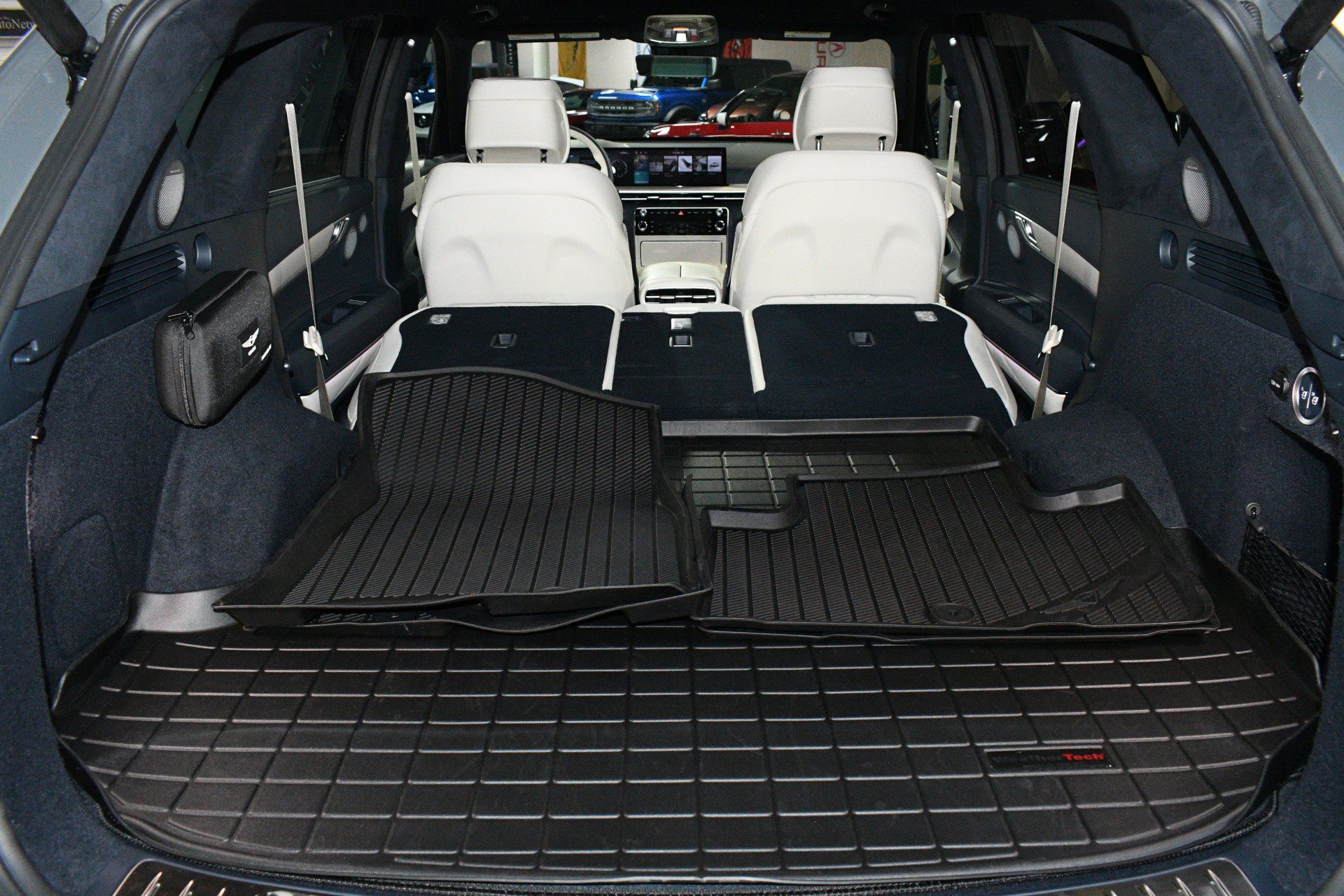 Used 2025 Genesis GV80 3.5T Prestige AWD/4WD image 96