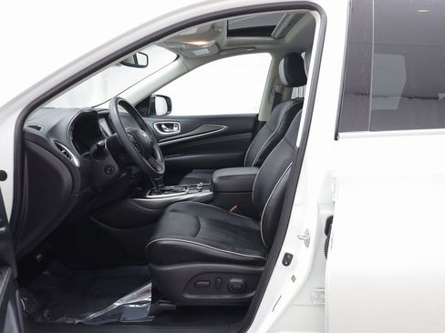 Used 2019 INFINITI QX60 Luxe w/ Essential Package image 5