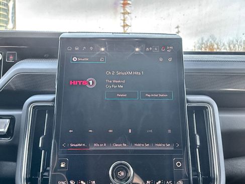 New 2026 GMC Yukon XL Elevation w/ Elevation Premium Package image 18