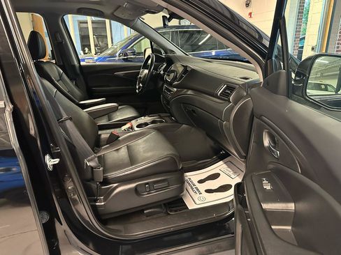 Used 2021 Honda Pilot Special Edition image 17