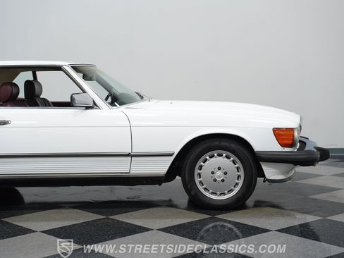 Used 1989 Mercedes-Benz 560 SL image 30