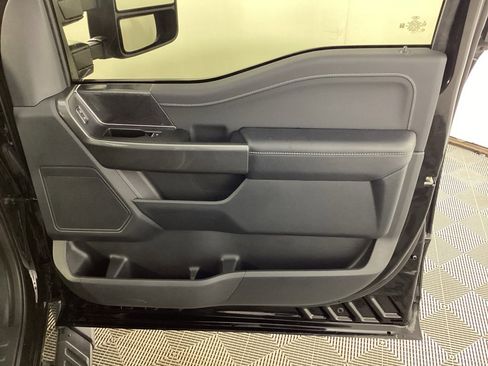 Used 2023 Ford F150 XLT w/ Equipment Group 302A High image 9