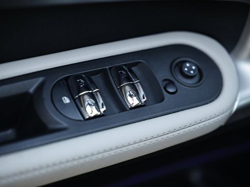 Used 2023 MINI Cooper Countryman S w/ Signature Upholstery Package image 18