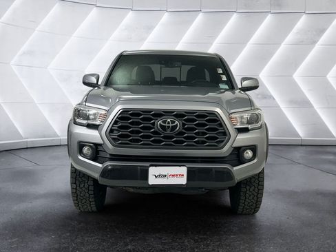 Used 2021 Toyota Tacoma TRD Off-Road w/ Technology Package AWD/4WD image 2