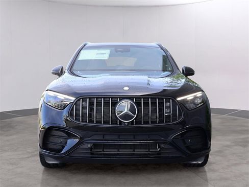 New 2025 Mercedes-Benz GLC 43 AMG 4MATIC image 2