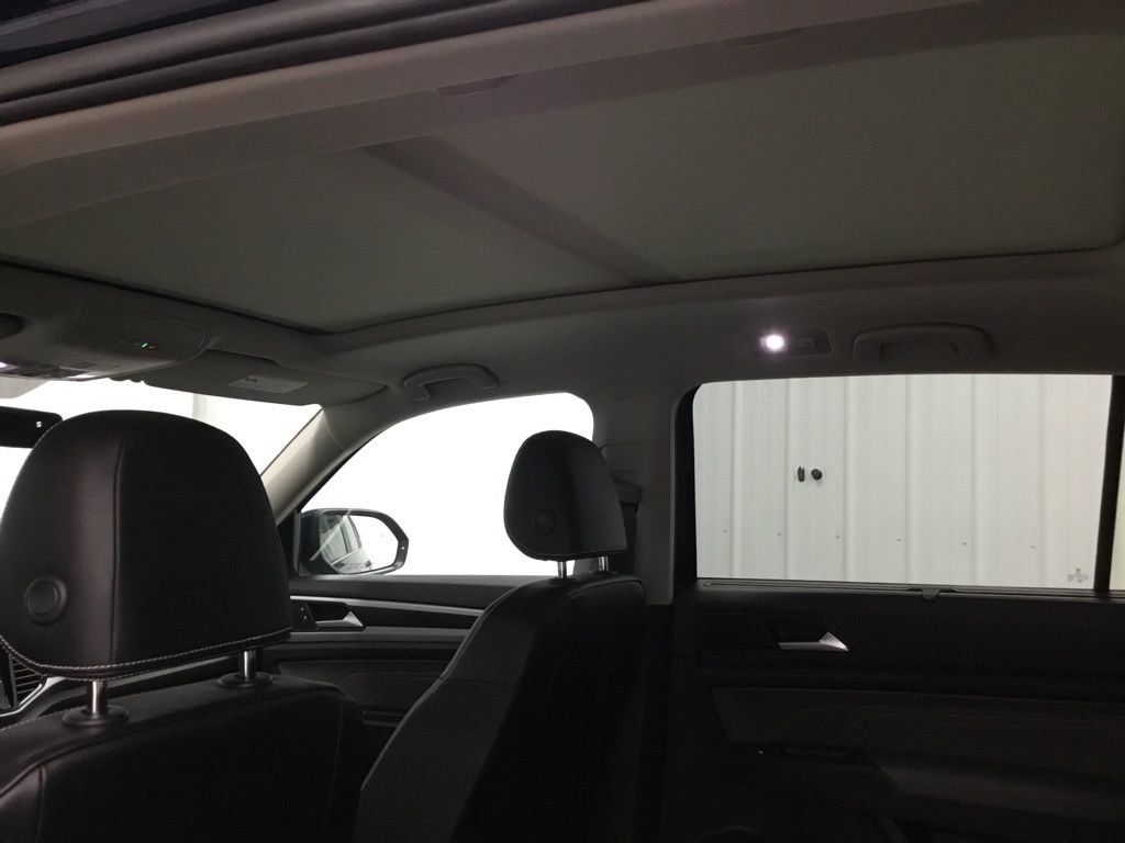 Used 2023 Volkswagen Atlas SE AWD/4WD image 34