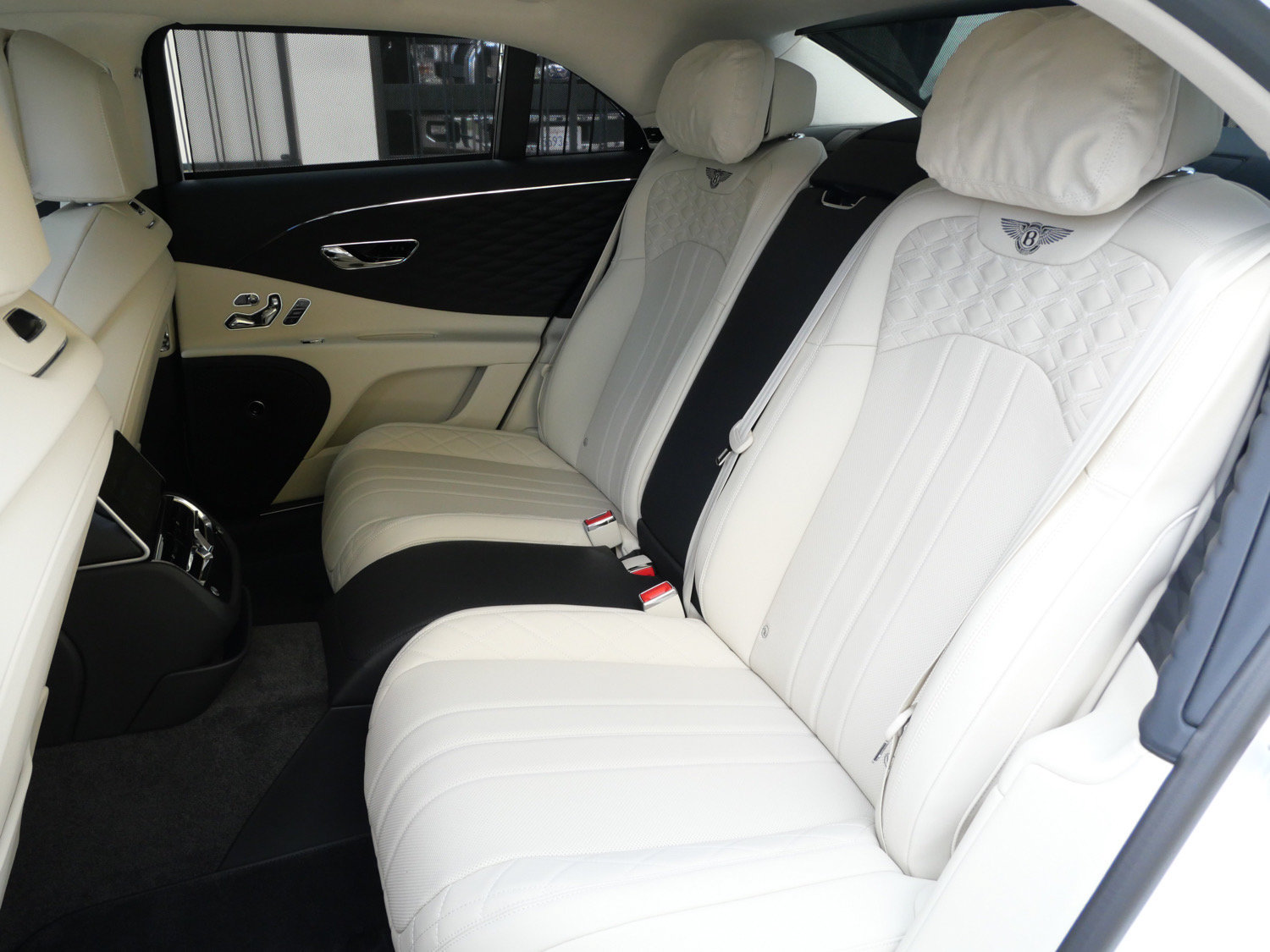 Used 2024 Bentley Flying Spur W12 AWD/4WD image 12