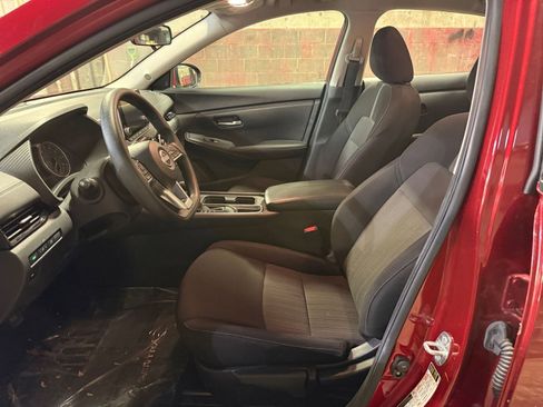 Used 2024 Nissan Sentra SV image 25