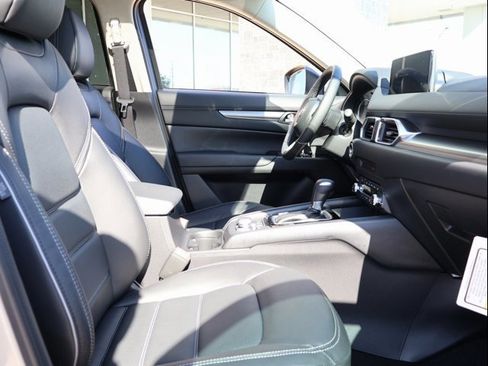 New 2025 MAZDA CX-5 AWD 2.5 S w/ Preferred Package image 10