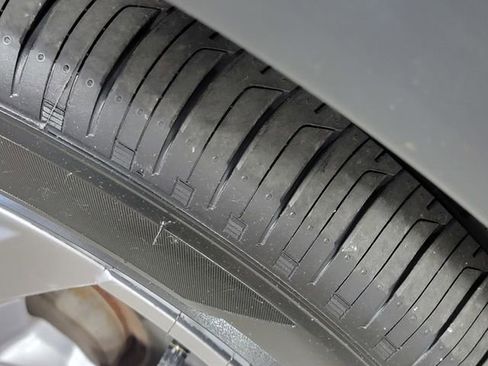 Certified 2023 Honda HR-V LX image 10