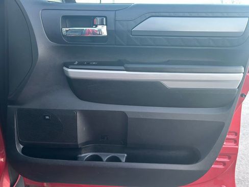 Used 2020 Toyota Tundra Platinum image 32