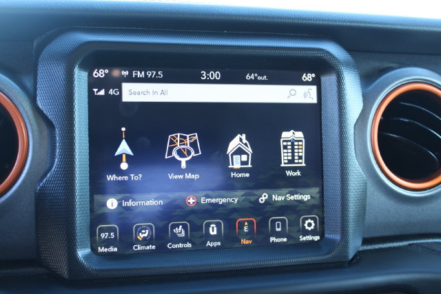 Used 2023 Jeep Gladiator Mojave w/ Cold Weather Group AWD/4WD image 33