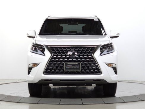 Used 2020 Lexus GX 460 Luxury w/ Off Road Package AWD/4WD image 2