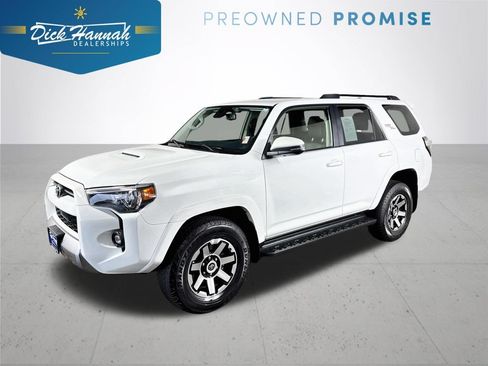 Used 2023 Toyota 4Runner TRD Off-Road Premium w/ Moonroof Package AWD/4WD image 1