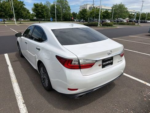 Used 2018 Lexus ES 350 w/ Navigation System Package FWD image 7