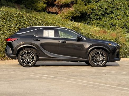 Certified 2025 Lexus RX 350 FWD image 11