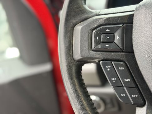 Used 2020 Ford F150 XLT w/ Equipment Group 302A Luxury image 18