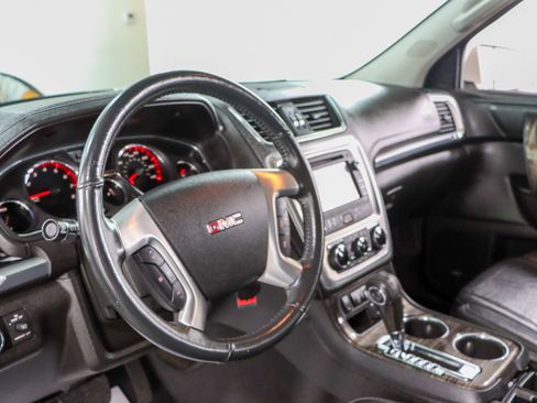 Used 2015 GMC Acadia SLT FWD image 23
