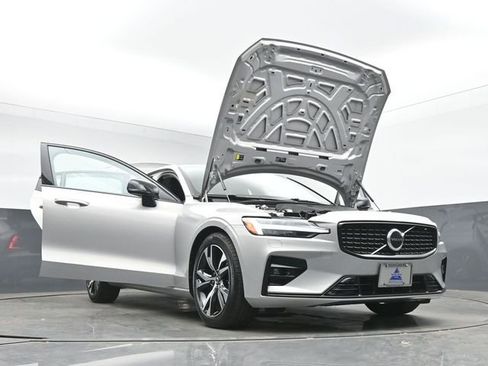 Used 2023 Volvo S60 B5 Core w/ Climate Package FWD image 51