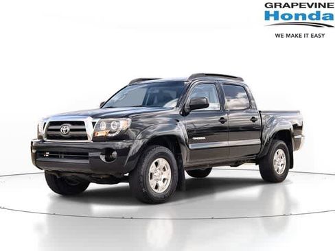 Used 2010 Toyota Tacoma PreRunner image 1