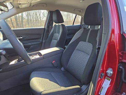 New 2026 Nissan Sentra SV w/ SV Convenience Package image 10