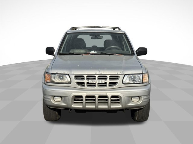 Used 2001 Isuzu Rodeo S RWD image 2