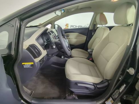 Used 2013 Kia Rio EX FWD image 19