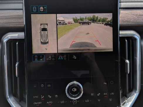 New 2026 GMC Acadia Denali Ultimate AWD/4WD image 15