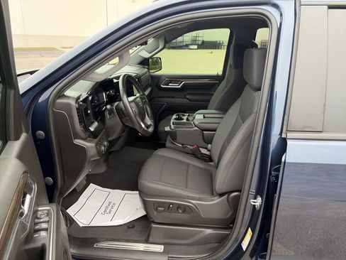 Used 2022 Chevrolet Silverado 1500 RST AWD/4WD image 15