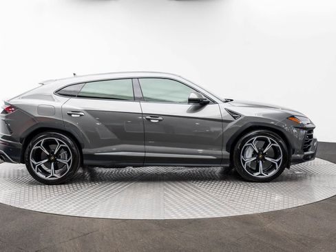 Used 2022 Lamborghini Urus image 69
