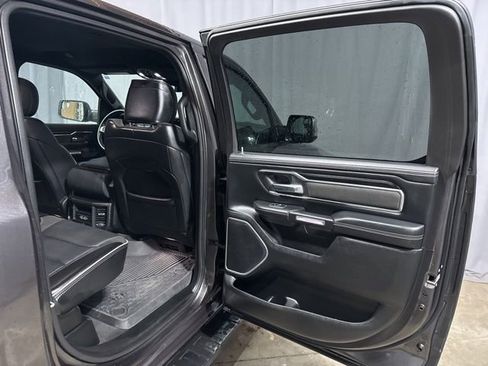 Used 2023 RAM 1500 Laramie AWD/4WD image 33