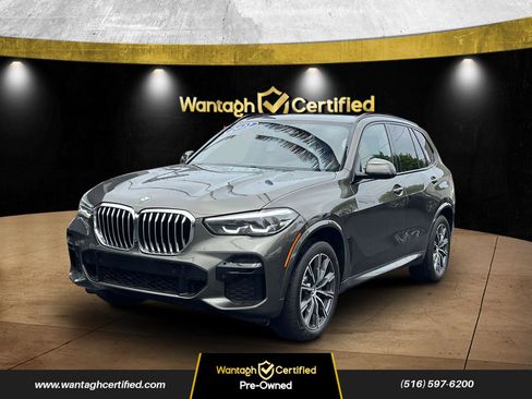 Used 2022 BMW X5 xDrive40i w/ M Sport Package image 3