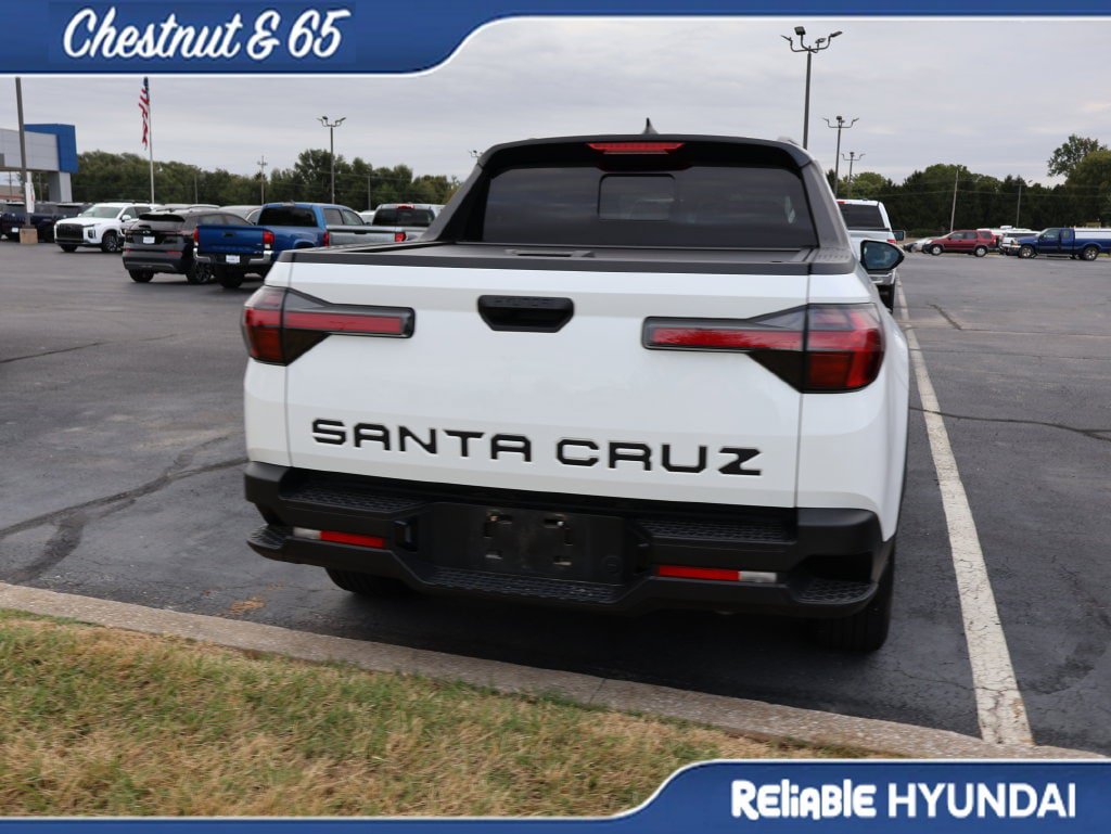 Certified 2024 Hyundai Santa Cruz SEL w/ Activity Package FWD image 20