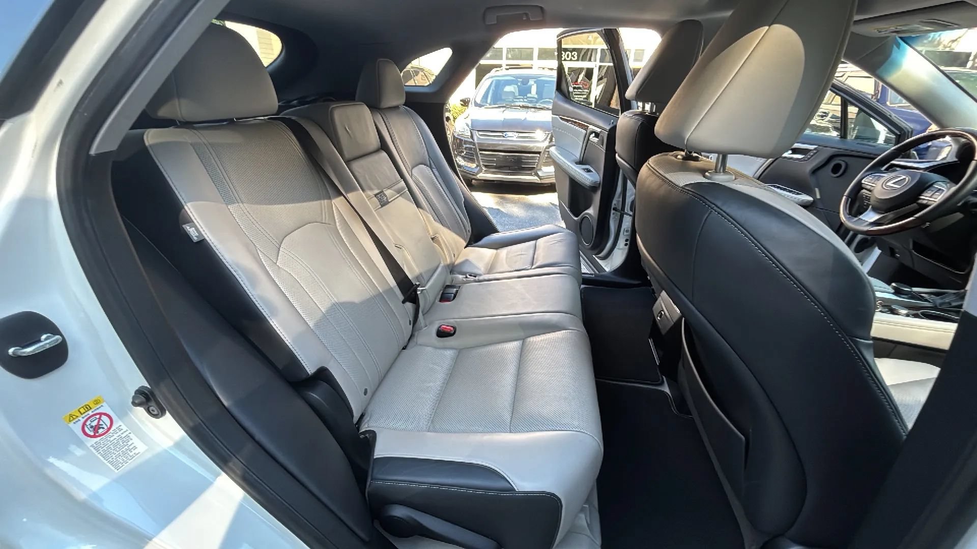 Used 2017 Lexus RX 350 FWD w/ Premium Package image 21