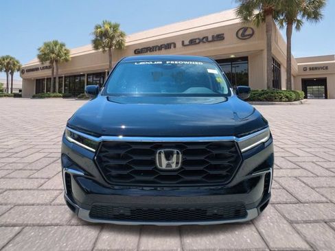 Used 2025 Honda Pilot EX-L image 9