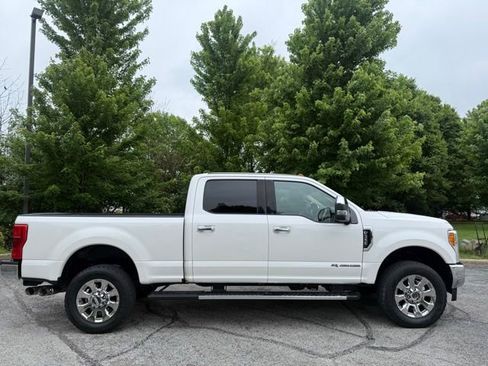 Used 2018 Ford F350 Lariat w/ Lariat Ultimate Package AWD/4WD image 2