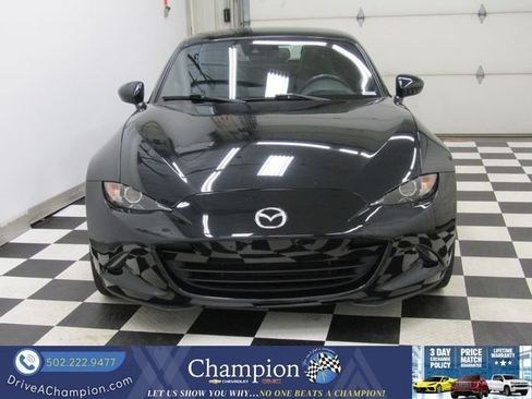 Used 2021 MAZDA MX-5 Miata RF Grand Touring RWD image 3