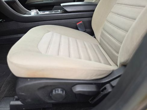 Used 2019 Ford Fusion S FWD image 22