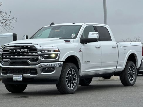 New 2026 RAM 2500 Limited AWD/4WD image 8